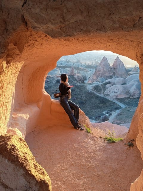 Cappadocia: Sunset Rose Valley Hiking Tour - Key points at a glance