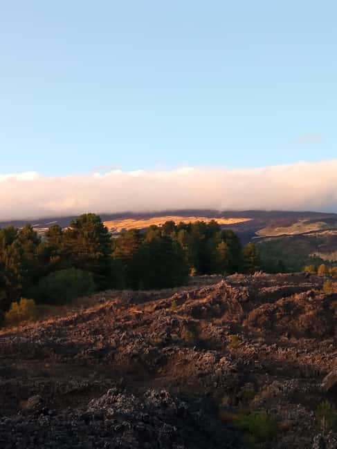 Catania: Mount Etna Sunset Trekking with Wine Tasting - Why this Etna outing feels different from a standard volcano stop