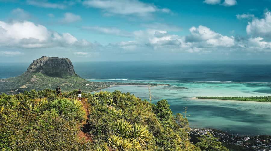 Chamarel: Sunset Mountain Hike - Kevin’s guiding style and the value of local detail