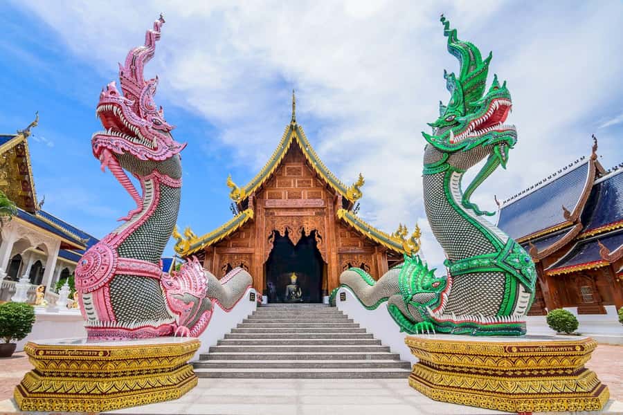 Chiang Mai: Chiang Dao Caves and Jungle Trek with Lunch - The 7:30 AM departure and local market stop