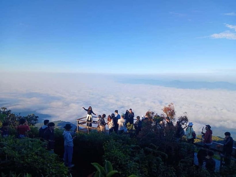 Chiang Mai: Doi Inthanon Park and Kew Mae Pan 2-Hour Hike - Lunch and Karen coffee at Mae Klang Lung Village