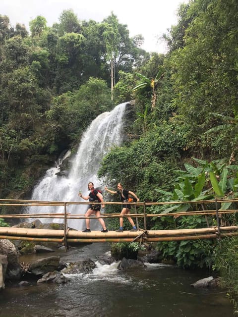 Chiang Mai: Doi Inthanon Park and Pha Dok Siew Hike Day Trip - Wachirathan Waterfall and seasonal swimming