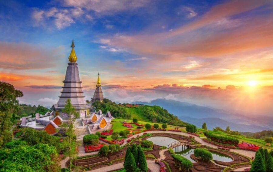 Chiang Mai: Doi Inthanon Park with Kew Mae Pan Hike Day Trip - Who should book this Doi Inthanon day trip?