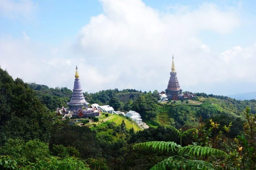 Chiang Mai: Doi Inthanon Park with Kew Mae Pan Hike Day Trip - Wachirathan Waterfall closes the day well