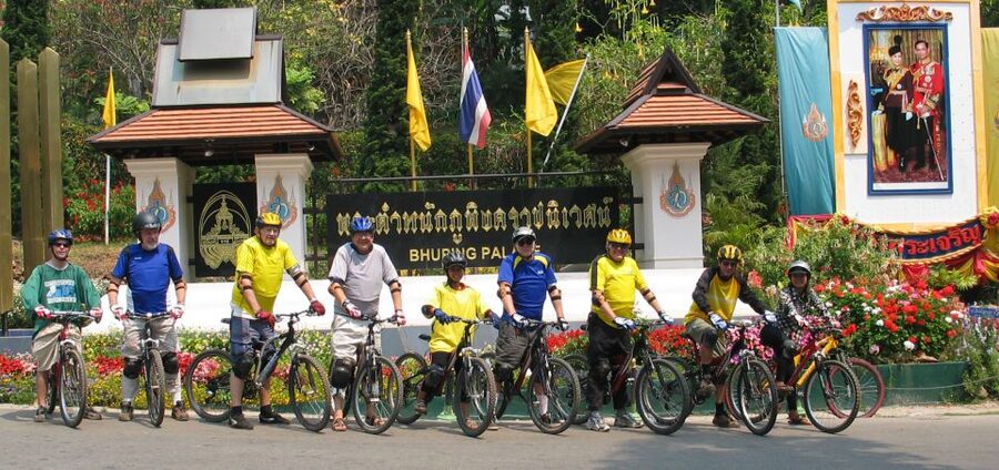 Chiang Mai: Doi Suthep National Park Leisure Hiking & Biking - A mountain day above Chiang Mai