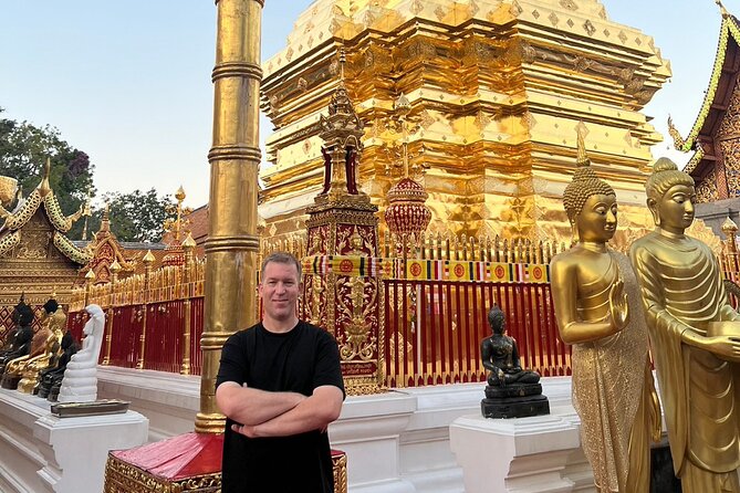 Chiang Mai - Doi Suthep Temple & Wat Pha Lat Hike - What the songthaew ride is really like