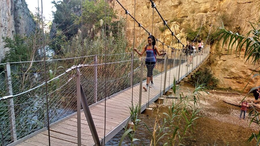 Chulilla: Hanging Bridges & Canyon Private Hiking Day Tour - How hard is 16 to 17 kilometers?
