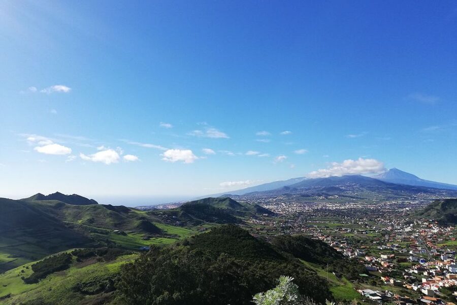 Cruz del Carmen: Hiking in Anaga with Local Food Products - Starting at Mirador Cruz del Carmen