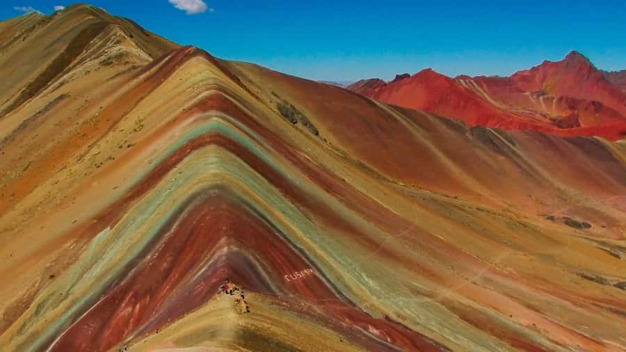 Cusco: Full-Day Rainbow Mountain & Red Valley Trekking Tour - The Phulawasipata trail and the altitude test