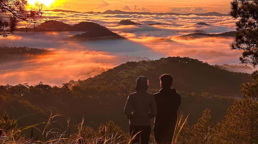 Dalat: Sunrise Trekking and Cloud Hunting experience - Leaving Dalat before dawn
