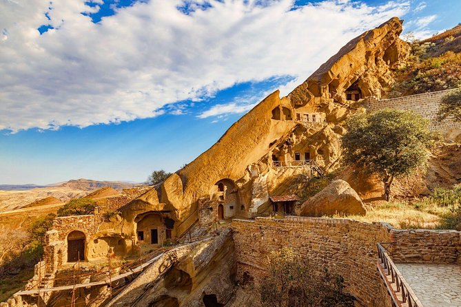 David Gareji and Real Rainbow Mountains Off-Road adventure + hike - Why this route is better than a quick monastery visit