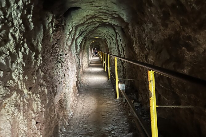 Diamond Head Hiking and Oahu Island Experience feat. North Shore - Lunch at Kahuku Sugar Mill