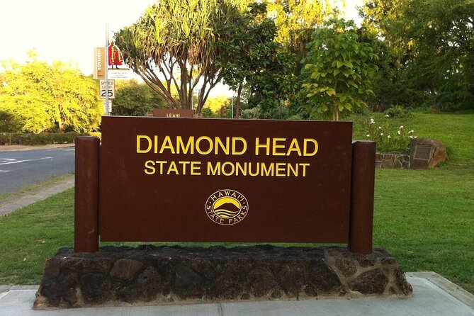 Diamond Head Hiking Tour with Ticket and Reservation Inclusion - Entering Diamond Head State Monument