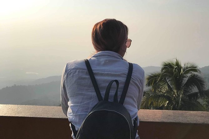 Doi Suthep Tour: Trekking at Doi Inthanon National Park with Lunch - Lunch, water, and the value of a full day