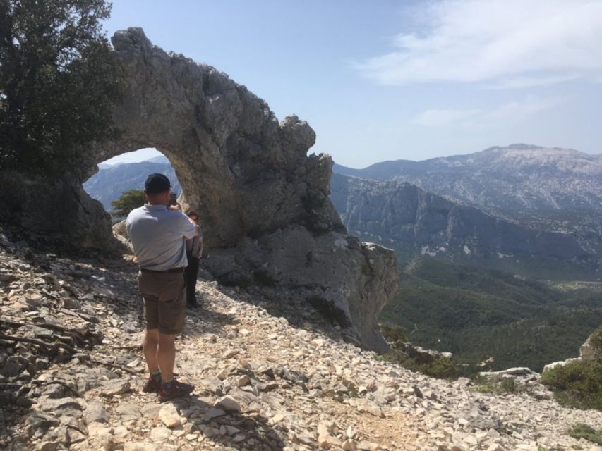 Dorgali: Supramonte Full-day Jeep Off-Roading & Hiking Tour - Wildlife in the Supramonte