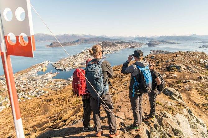 E-bike And Hiking Tour In Ålesund - From central Ålesund to Sukkertoppen