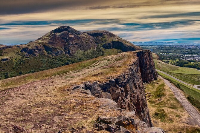 Edinburgh: Arthur's Seat Hike with Local Guide - Walking through Holyrood Park