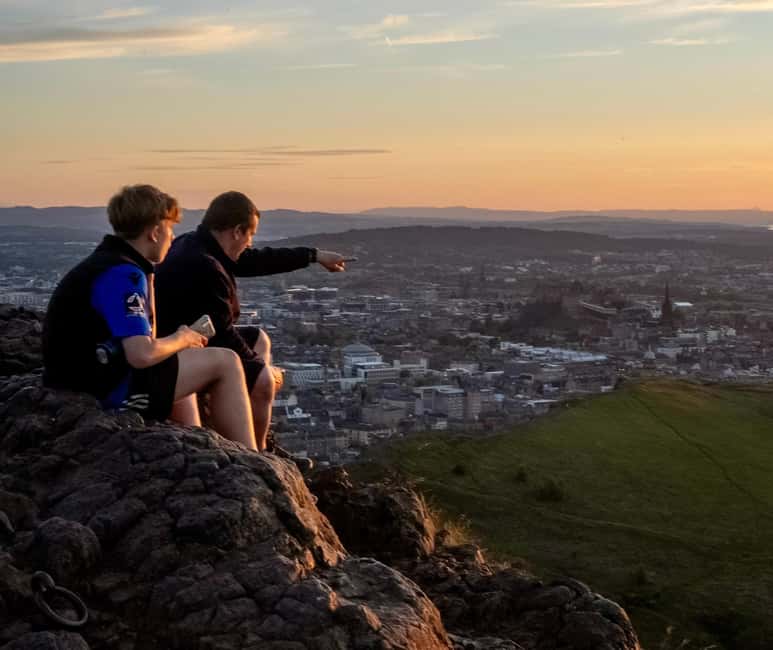 Edinburgh: Arthur's Seat Sunset Hike - Arthur’s Seat at sunset