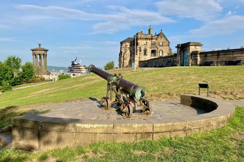 Edinburgh: Hike Arthur's Seat & Calton Hill - Who Should Book This Experience?