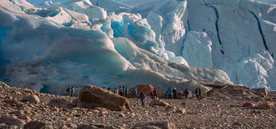 El Calafate: Safari Azul Los Glaciares Trekking Tour - Lunch, park fees, and what to pack