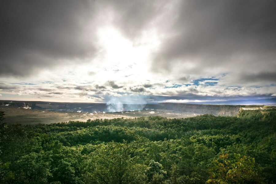 Elite Volcano Hike From Kona/Kohala Resorts - Reaching the caldera floor