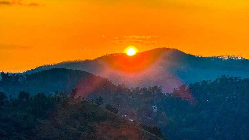 Ella: Sunset Tuk Tuk Tour with Little Adam's Peak Hike - Who should book this Ella tour?