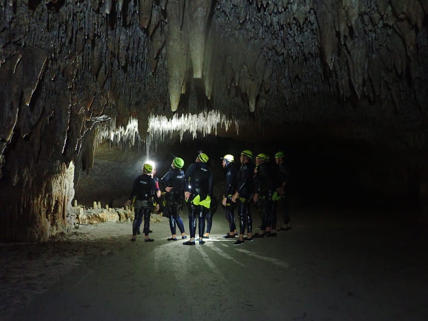 Estany d'en Mas: Coastal Hike, Abseil & Sea Cave Exploration - What the guides add to the experience