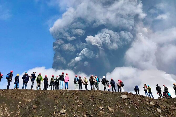 Etna excursion 3000 meters with 4x4 cable car and Trekking - The cable car return gives you a different view