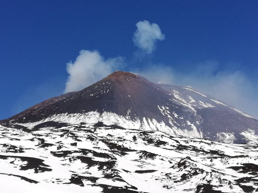 Etna: hiking to a stunning viewpoint over Valle del Bove - Starting at Piazzale Rifugio Sapienza