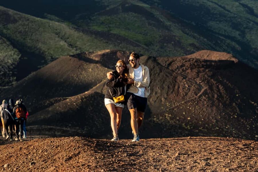 Etna Sunset Tour: Volcano trek, Cave & tasting from Catania - At a glance: what makes this Etna trip worthwhile