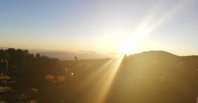 Etna Sunset Tour: Volcano trek, Cave & tasting from Catania