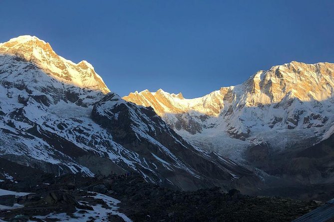 Everest Base Camp Trek - 14 Days - Dingboche and the Nangkartshang viewpoint