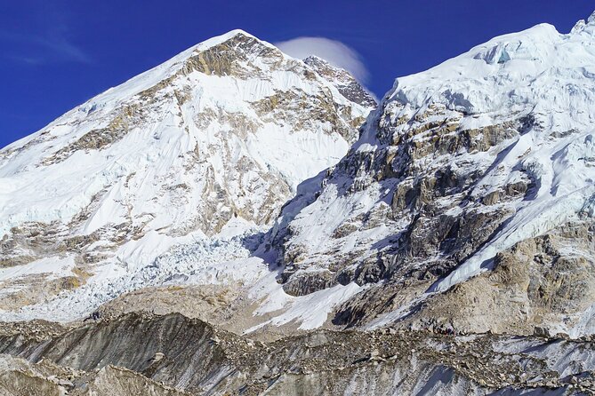 Everest Base Camp Trekking - 13 Day - Day 3: Following the Dudh Koshi to Namche Bazaar