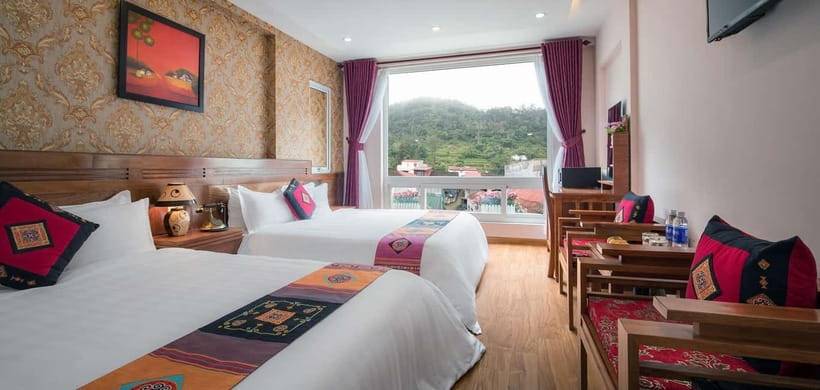 Explore Sa Pa with Overnight Train & Sleeper Bus & Trekking - Lao Cai arrival and the early transfer to Sa Pa