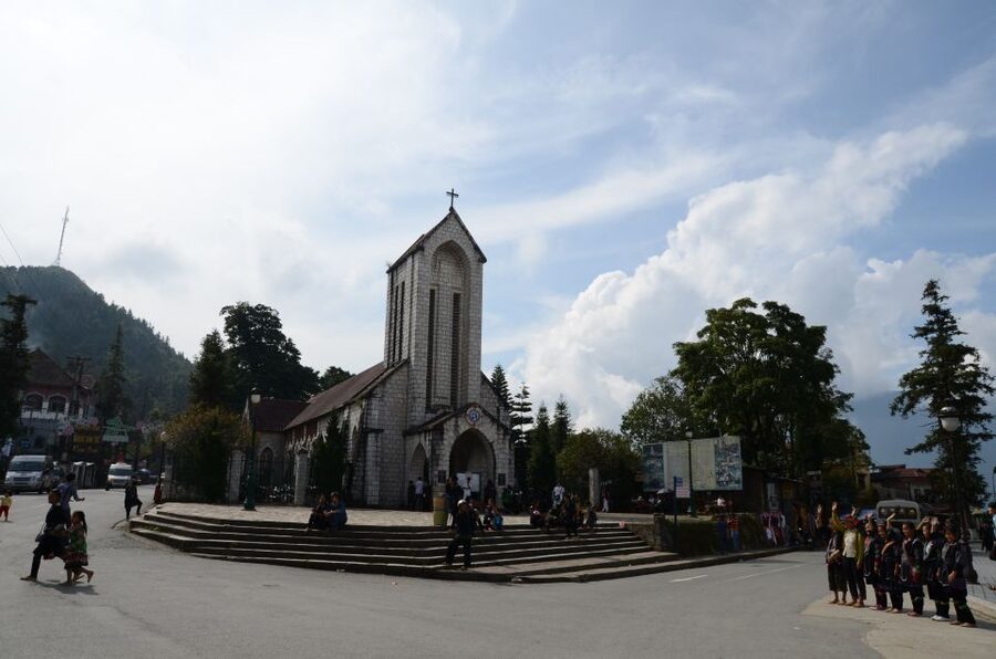 Explore Sa Pa with Overnight Train & Sleeper Bus & Trekking - Adding Fansipan by cable car