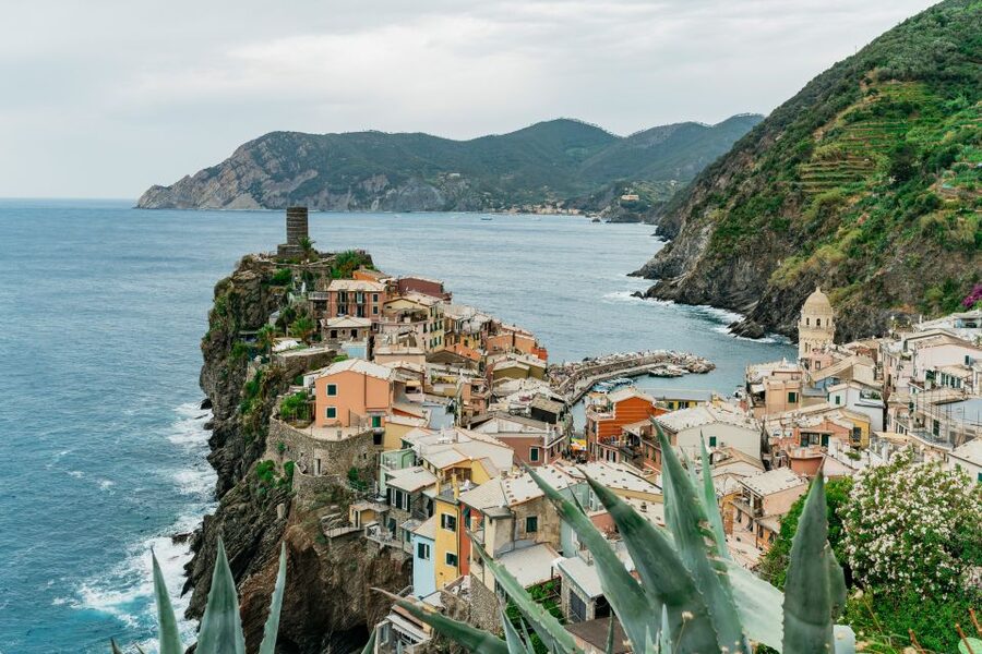 Florence: Cinque Terre Day Trip with Optional Hiking or Pisa - Riomaggiore finishes the village route