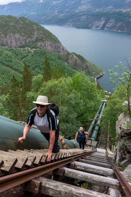 Flørli 4444: RIB & Hike - The Lysefjord section sets the mood