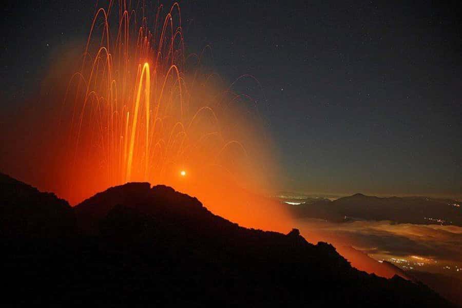 From Antigua: Pacaya Volcano Day Hike - Starting in Antigua at 08:00 or 14:00