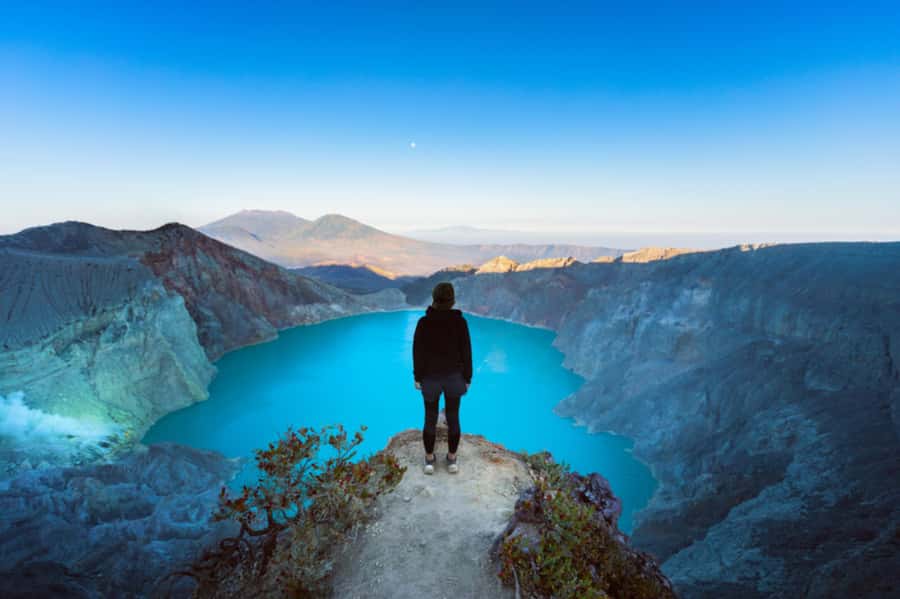 From Bali: Ijen Volcano Sunrise Hike with Transfer & All Fee - Why Ijen is worth the sleepless night