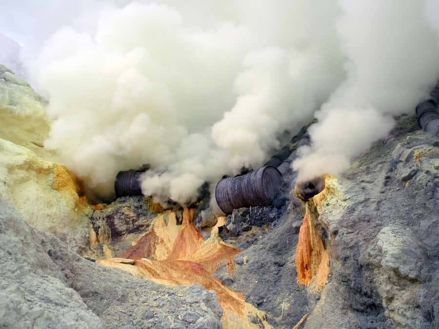 From Bali: Private Mount Ijen Crater Volcano Midnight Trek - Sunrise from the rim