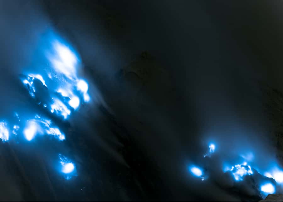 From Bali: Private Mount Ijen Crater Volcano Midnight Trek - Guides can make or break the day