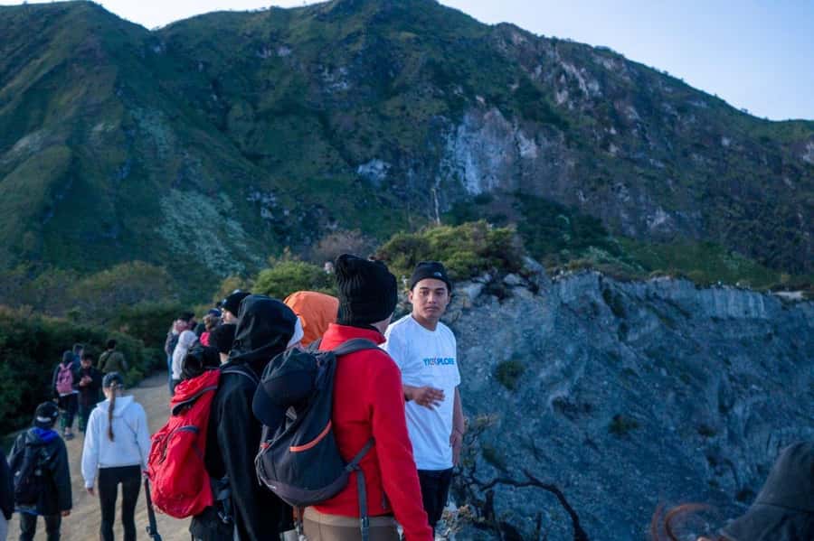 From Banyuwangi: Day Trip to Ijen Volcano with Guided Trek - The uphill walk to Ijen Crater