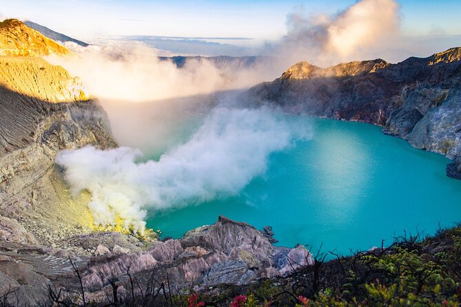 From Banyuwangi or Bali Sunrise Ijen Vulcano Hiking All Inclusive - Why Mount Ijen is worth the early start