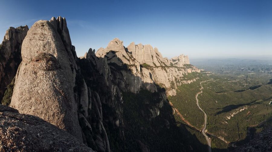 From Barcelona: Montserrat Full-Day Trip with Guided Hike - Why this Montserrat day feels different