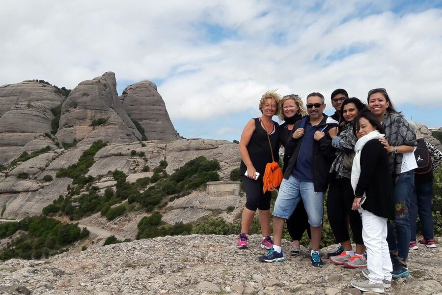From Barcelona: Montserrat Monastery, Easy Hike, Cable Car - Why the guides matter here