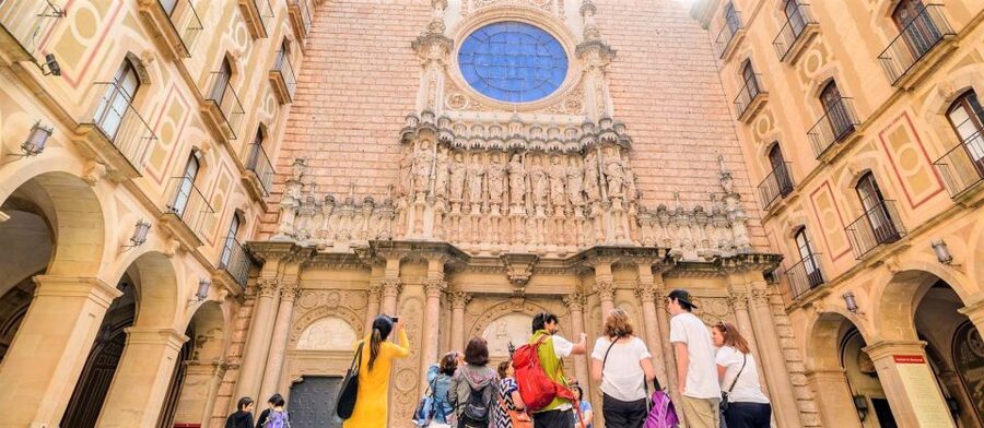 From Barcelona: Montserrat Monastery & Scenic Mountain Hike - The 55-minute ride from Barcelona