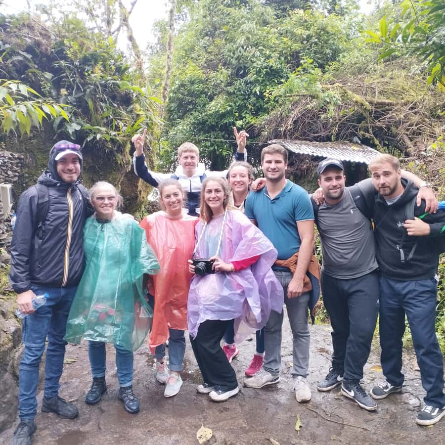 From Bogota: La Chorrera Waterfall Guided Hike - What the small group changes