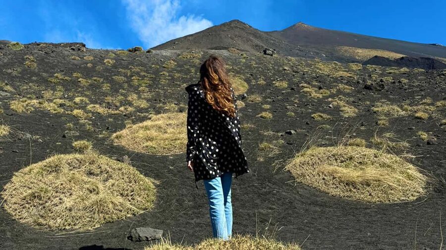 From Catania: trek on Mount Etna, Lava Cave & tasting Tour - Why this Etna outing works so well from Catania