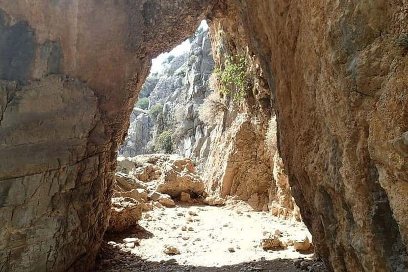 From Chania:Imbros Gorge Tour with Professional Hiking Guide - Komitades and the end of the walk