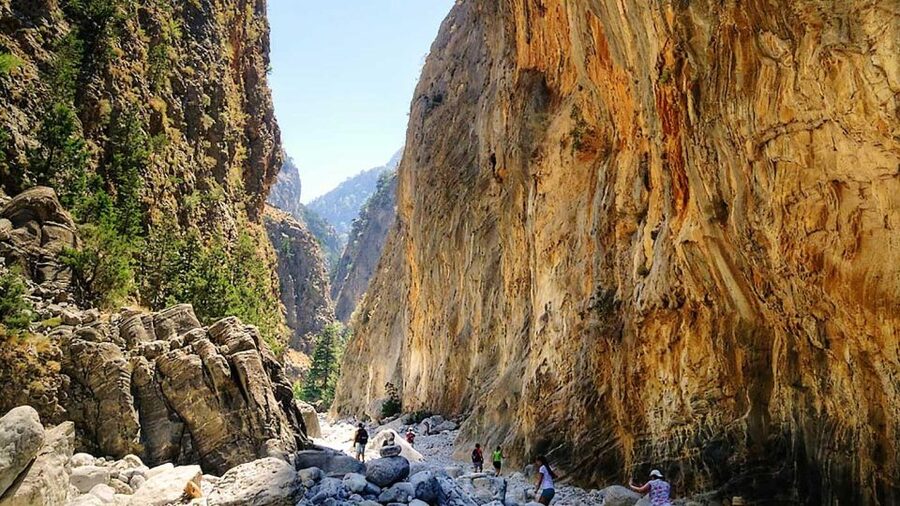 From Chania/Rethymno: Samariá Gorge Guided Hike with Pickup - Early pickup and the ride to Omalos
